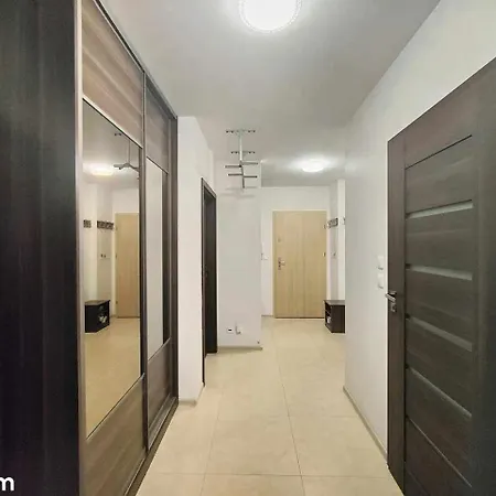 Apartment Przestronny Z Balkonem Blisko Morza Pogorze